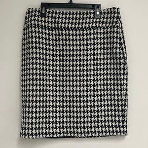 The Limited wool houndstooth pencil skirt